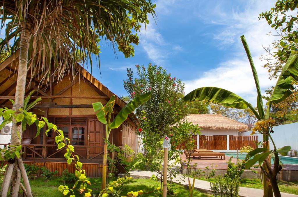 Blu D'Amare Hotel Gili Trawangan Exterior photo