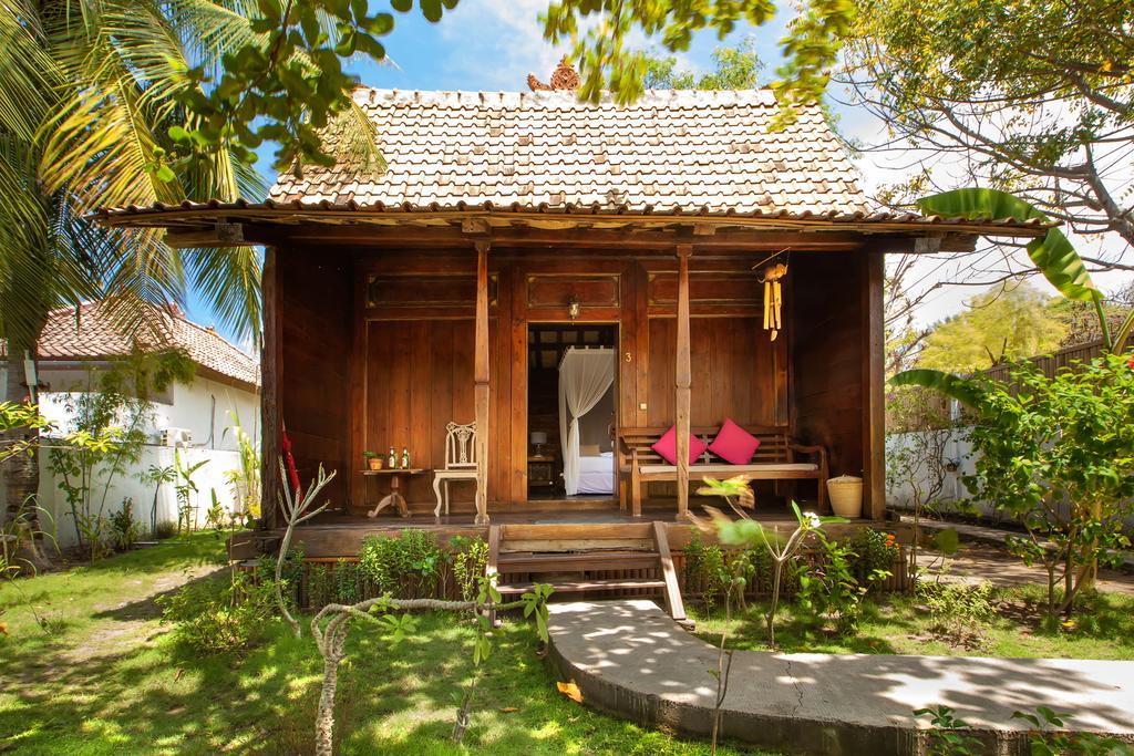 Blu D'Amare Hotel Gili Trawangan Exterior photo