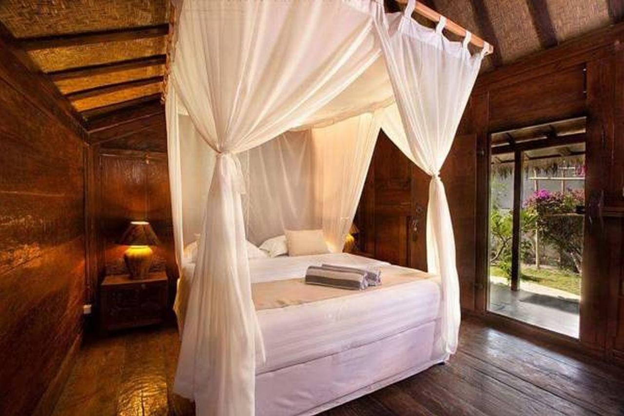 Blu D'Amare Hotel Gili Trawangan Exterior photo